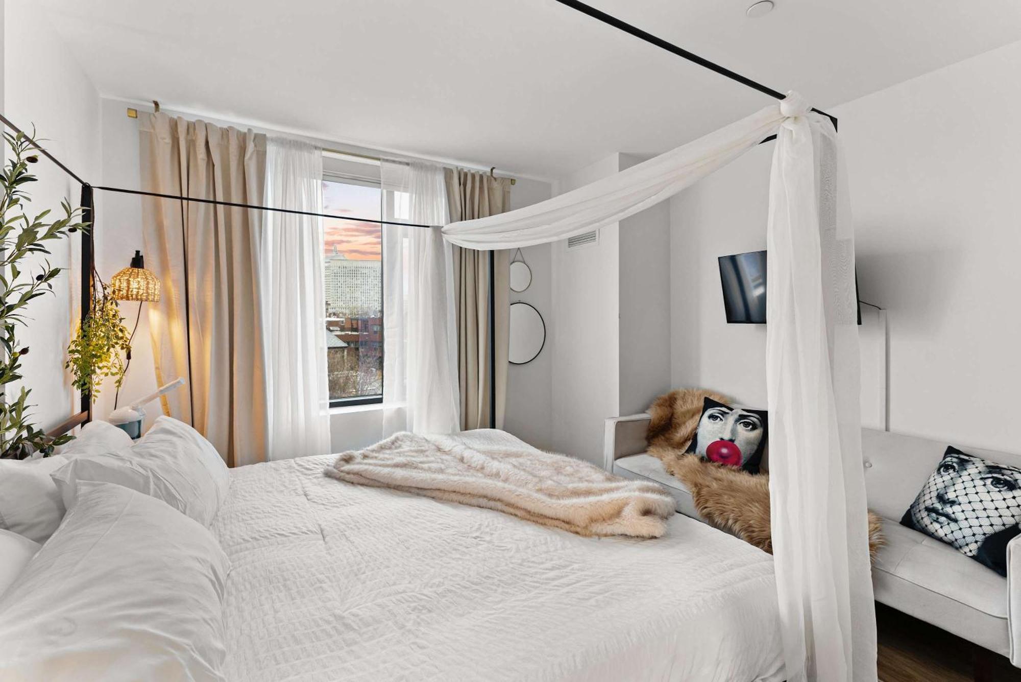 South End Luxe Family Getaway Apartment *