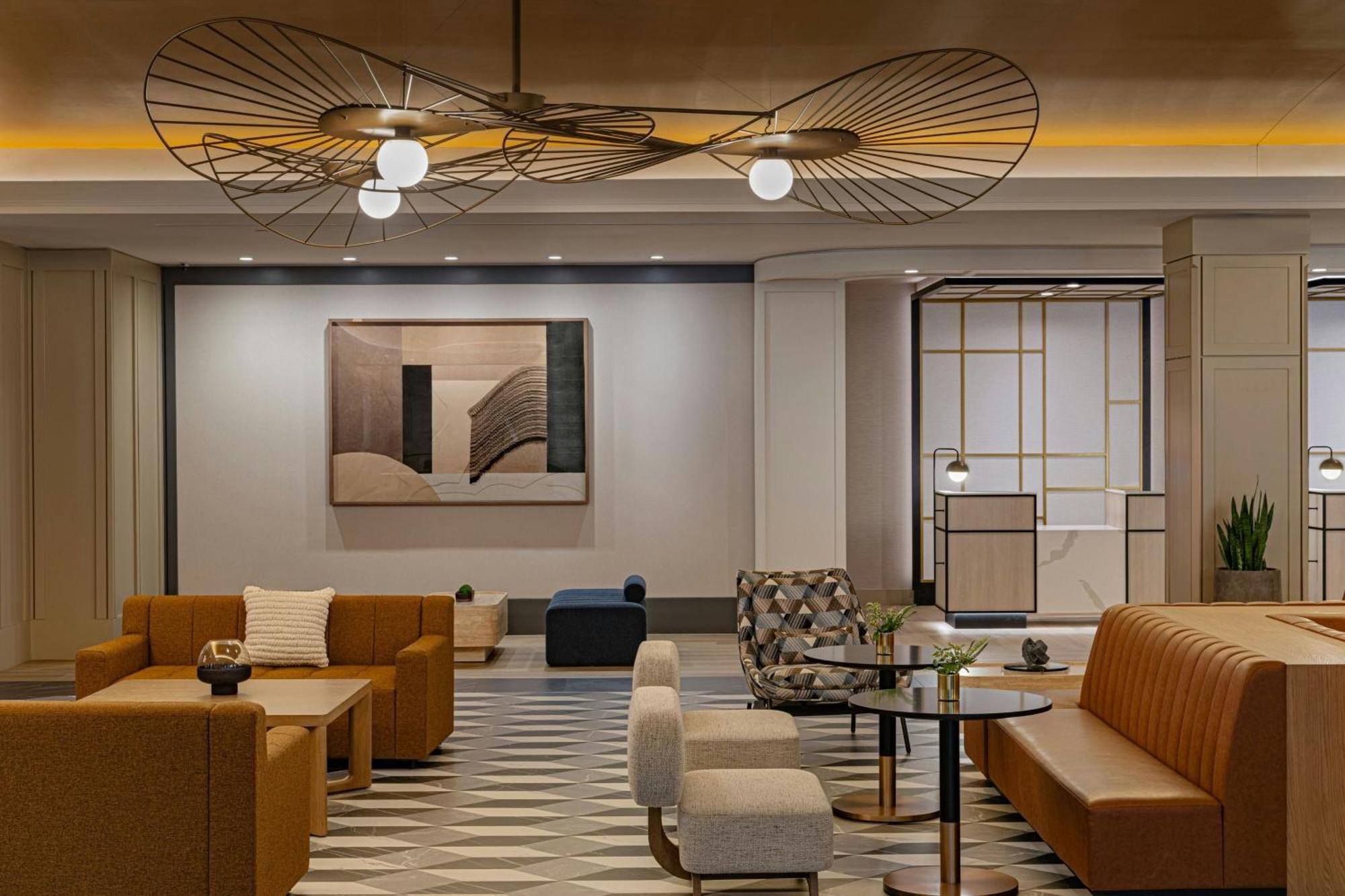 Sheraton 4* Boston
