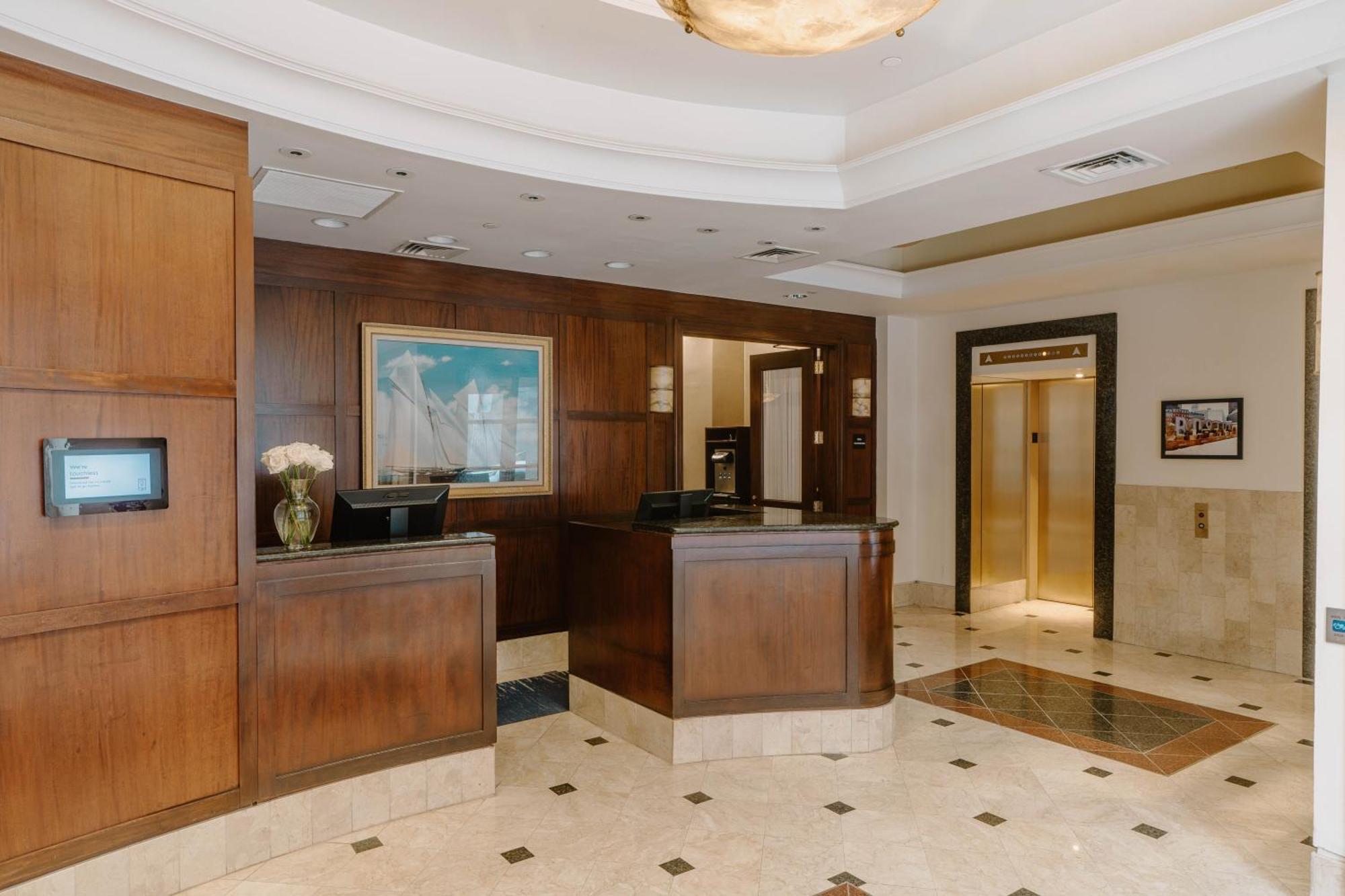 Club Quarters Faneuil Hall, 4*