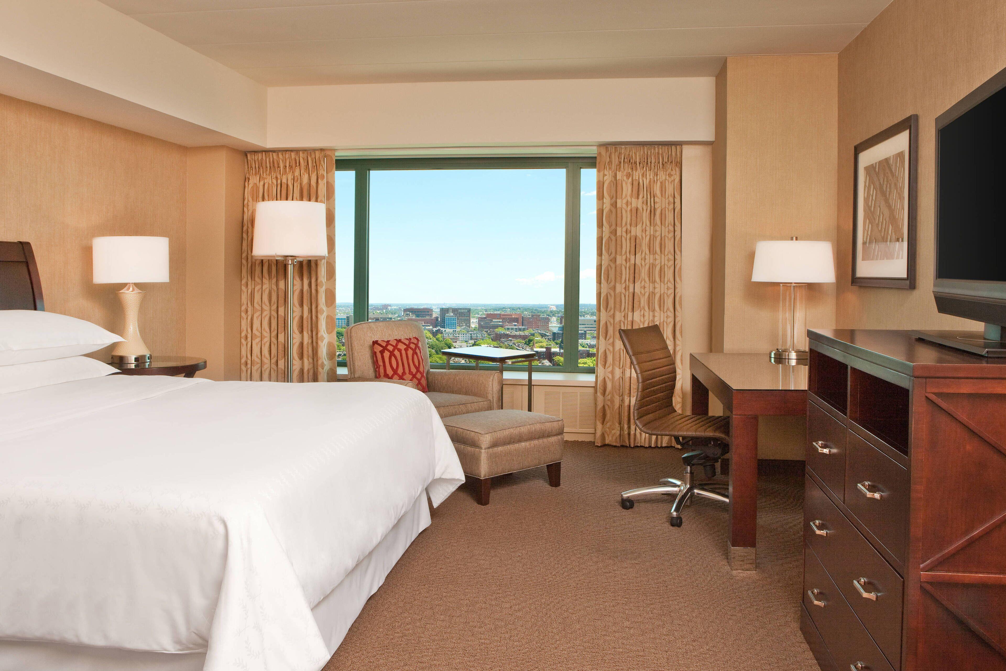 Hotel Sheraton 4*