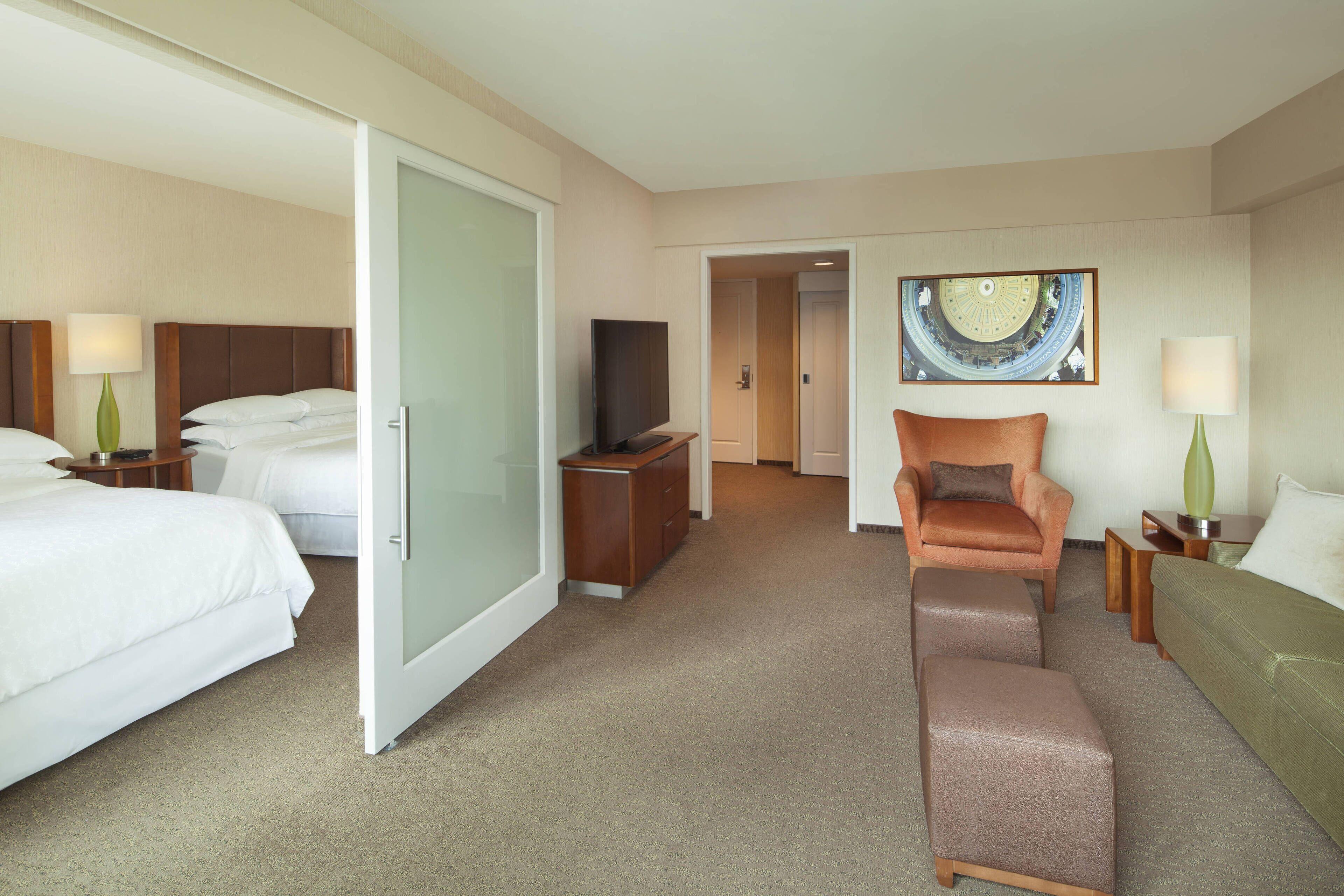 Sheraton 4*