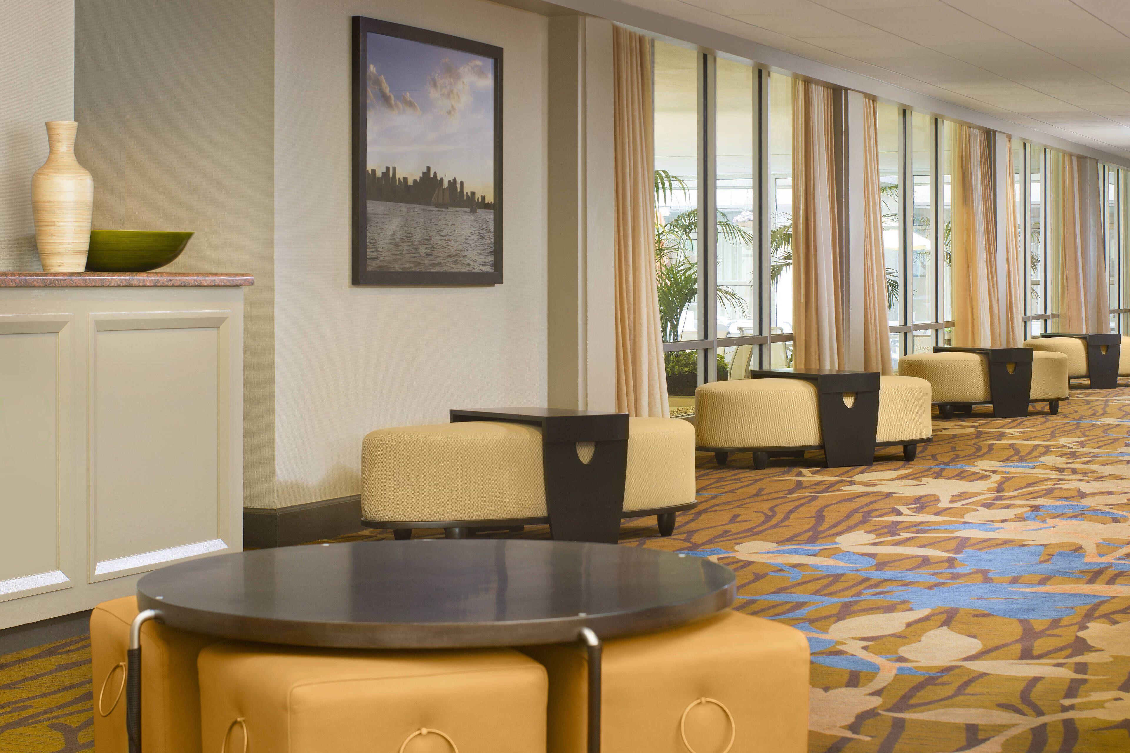 Sheraton 4*