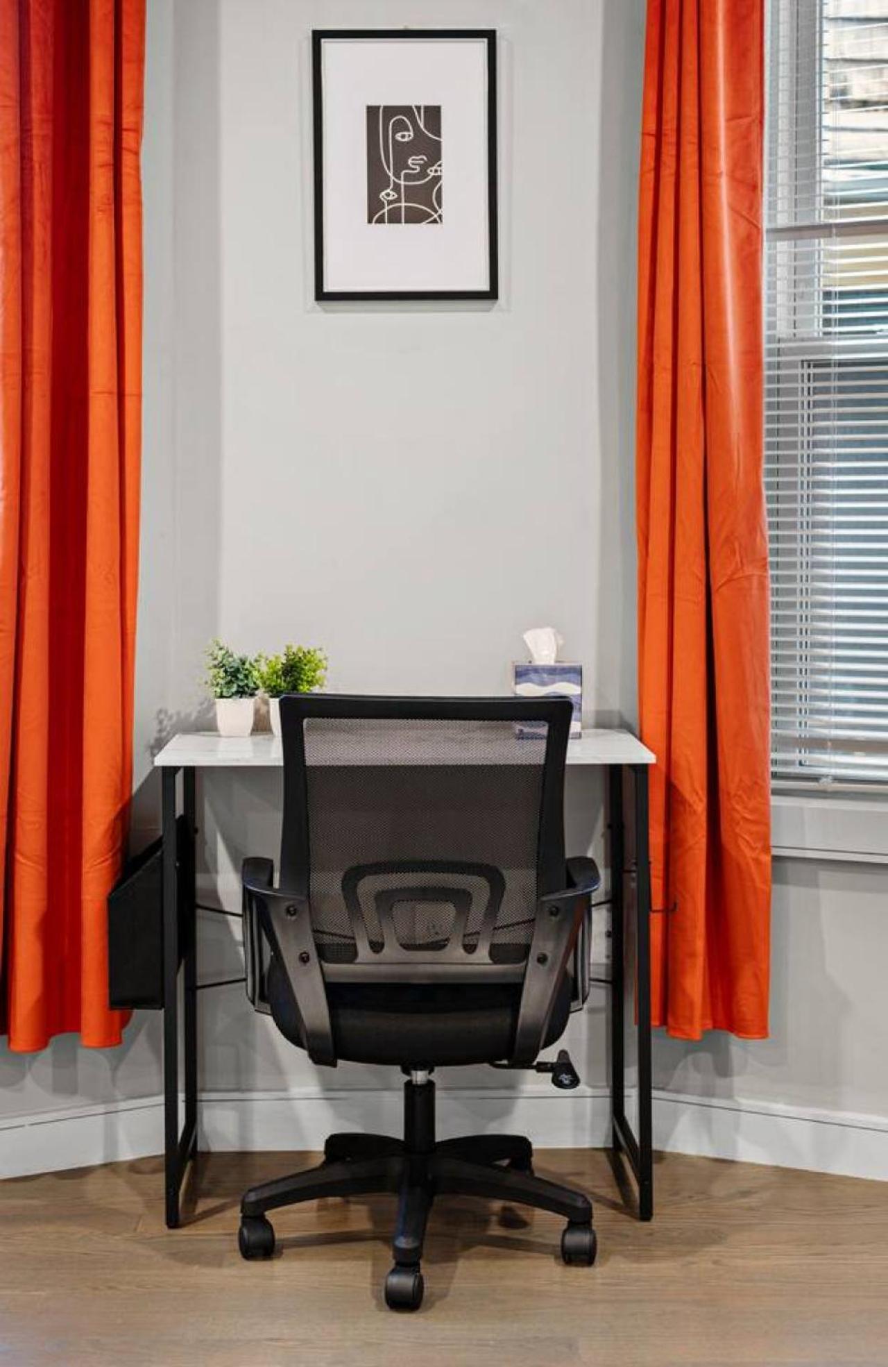 Luxury 3br In With Roku Tv