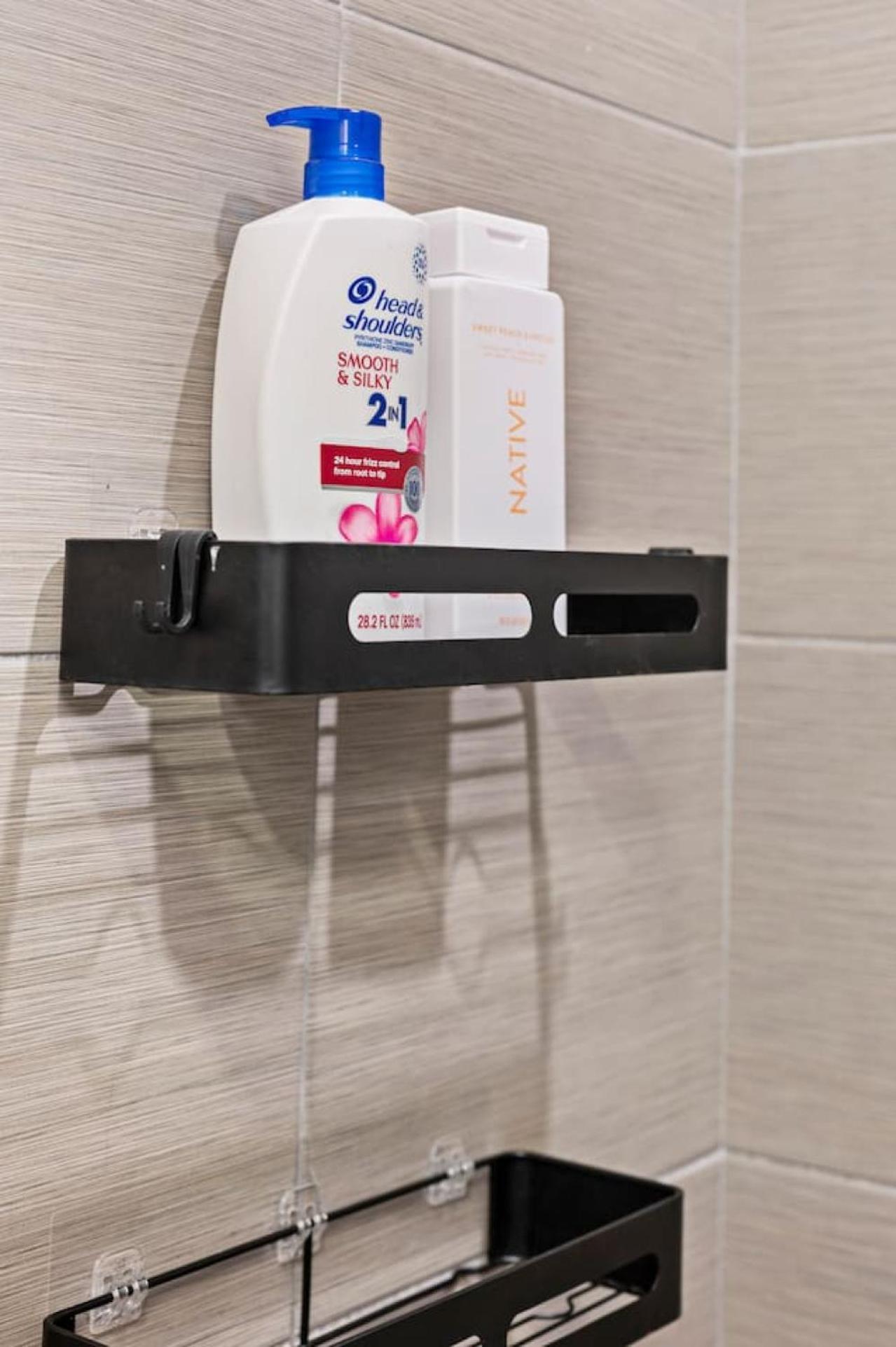 Apartment Luxury 3br In With Roku Tv Boston