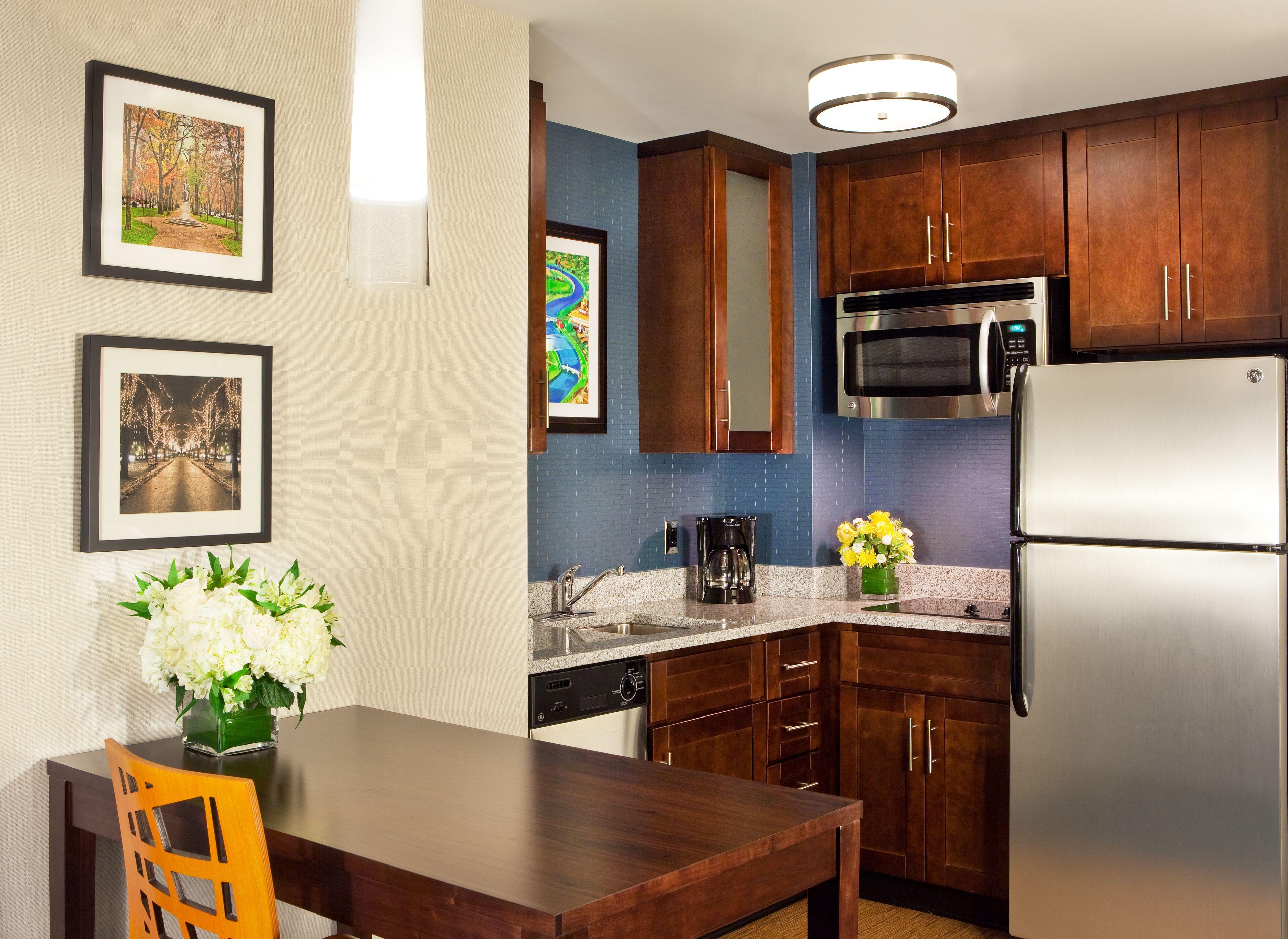 By Marriott Back Bay/fenway 3*