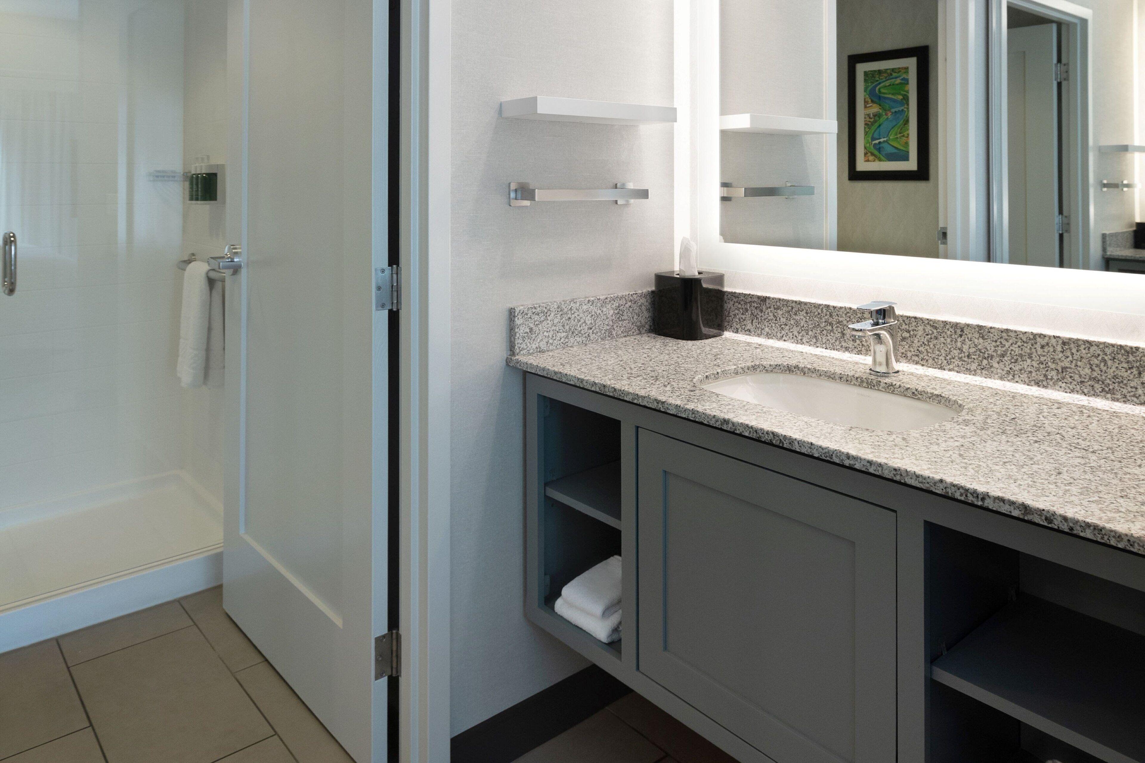 By Marriott Back Bay/fenway