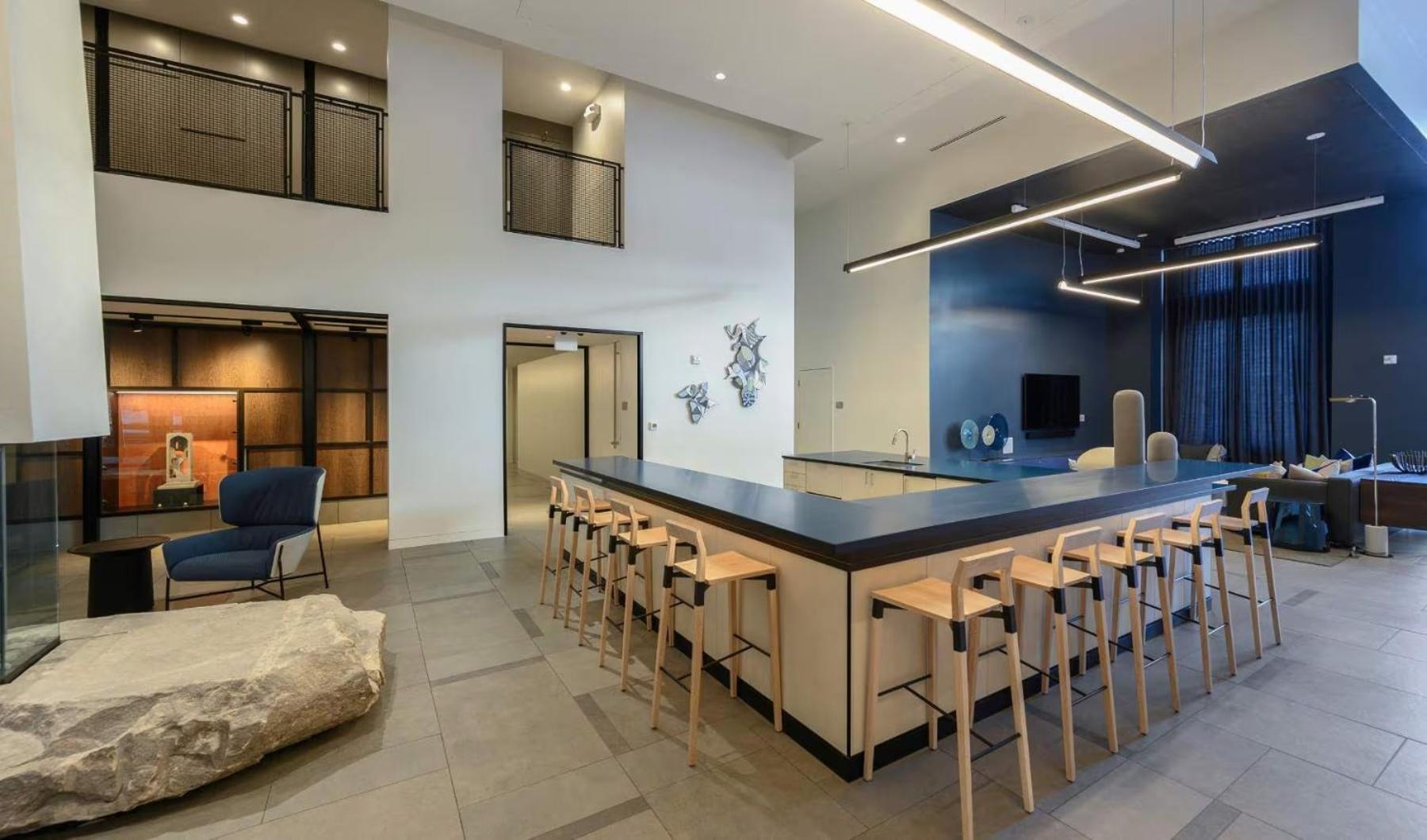 Aparthotel Hyatus Luxury Residences South Bay Designer Collection