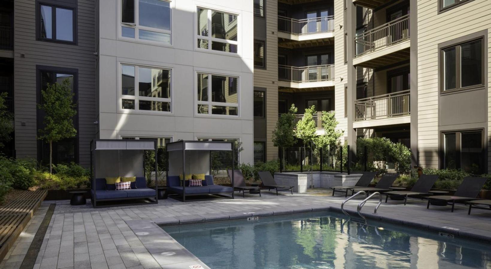 Hyatus Luxury Residences South Bay Designer Collection 4*