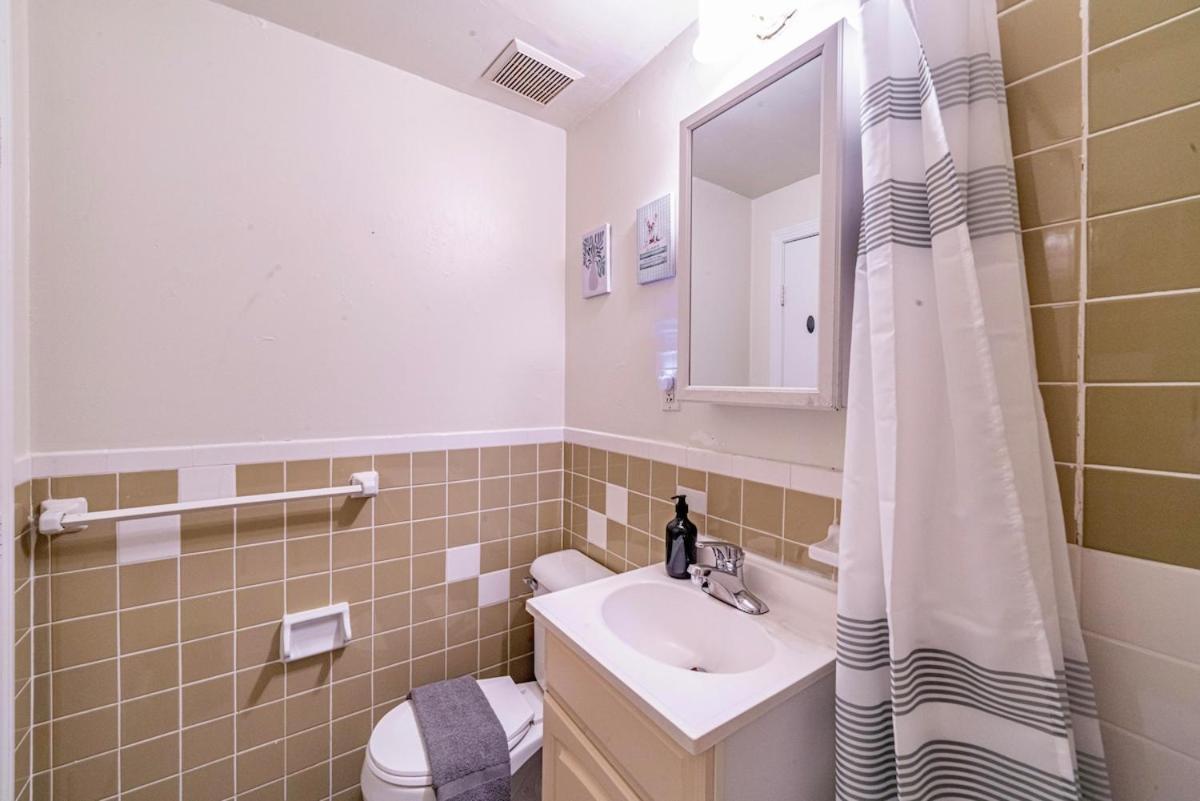 Apartment Cozy Near Massart & Longwood, 3-min Walk To T *
