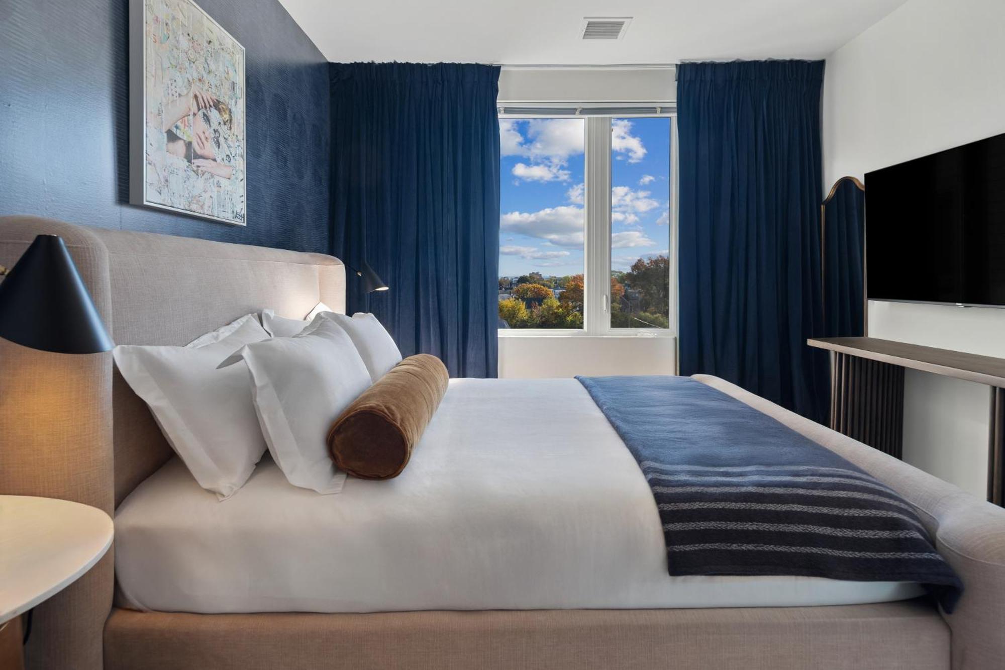 Aparthotel Hyatus Luxury Residences South Bay Designer Collection Boston