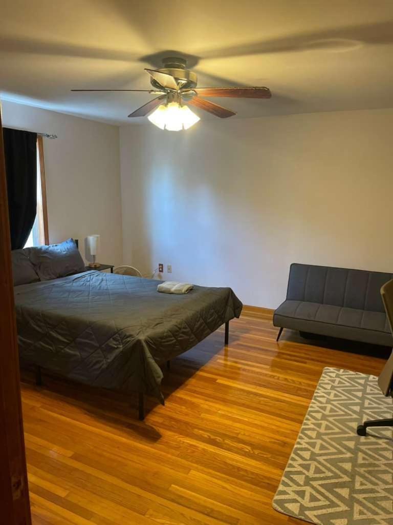 In Pearl Street Bed & Breakfast Boston