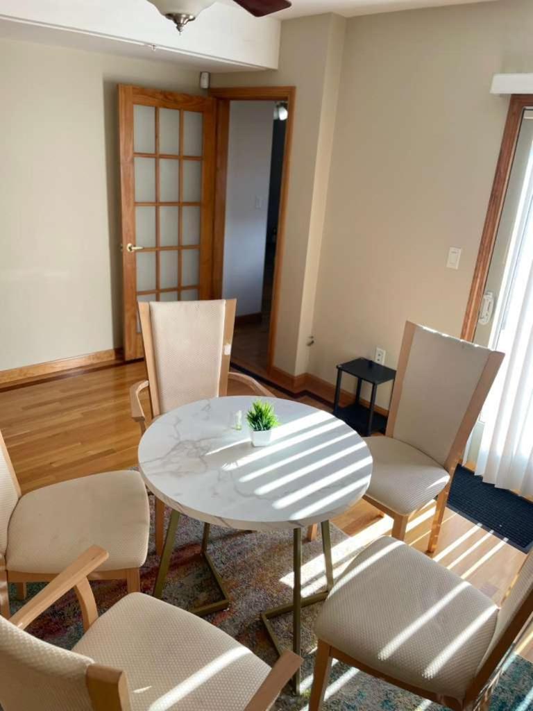 Bed & Breakfast In Pearl Street