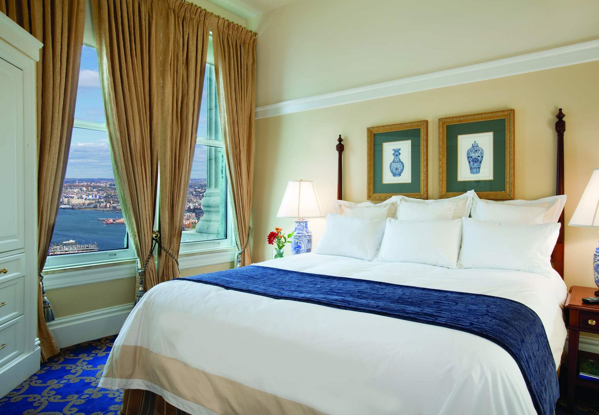 Marriott Vacation Club At Custom House,   Hotel 3*