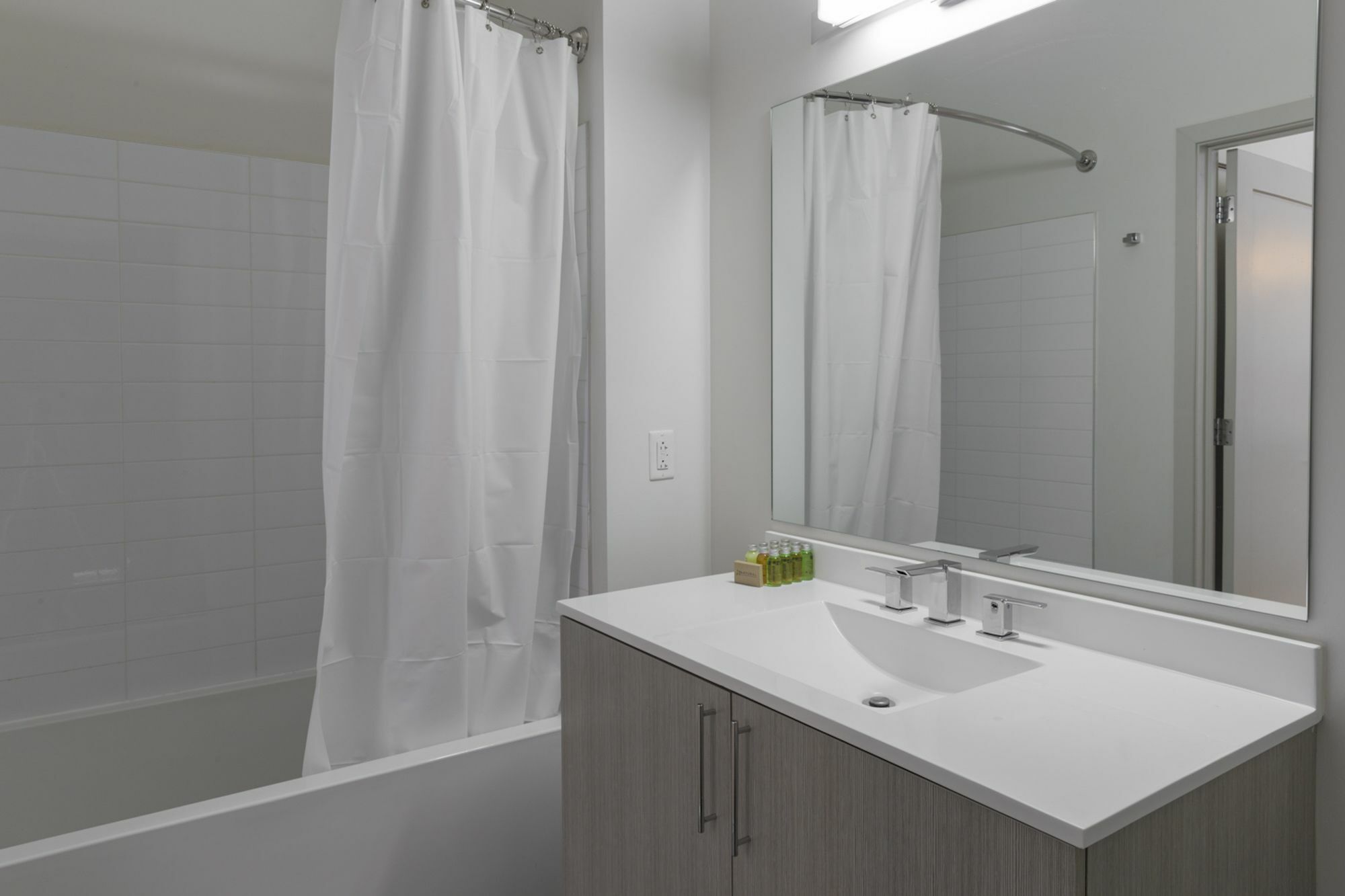 Chic 2br In Seaport By Sonder Apartamento *