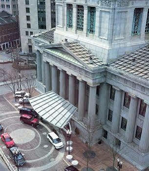 Hotel Marriott Vacation Club At Custom House,   3*