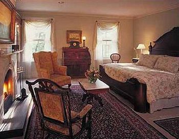 The Charles Street 4*