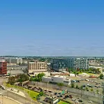 Renaissance Boston Seaport District