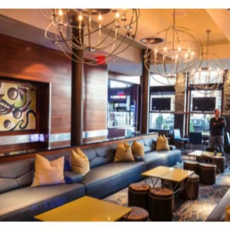 Hotel Harborside Boston