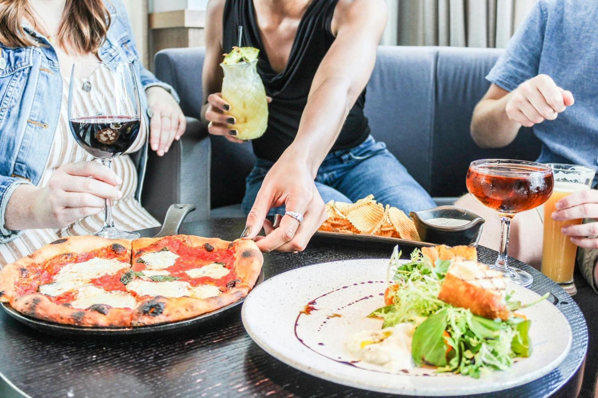 Renaissance Seaport District 4* Boston