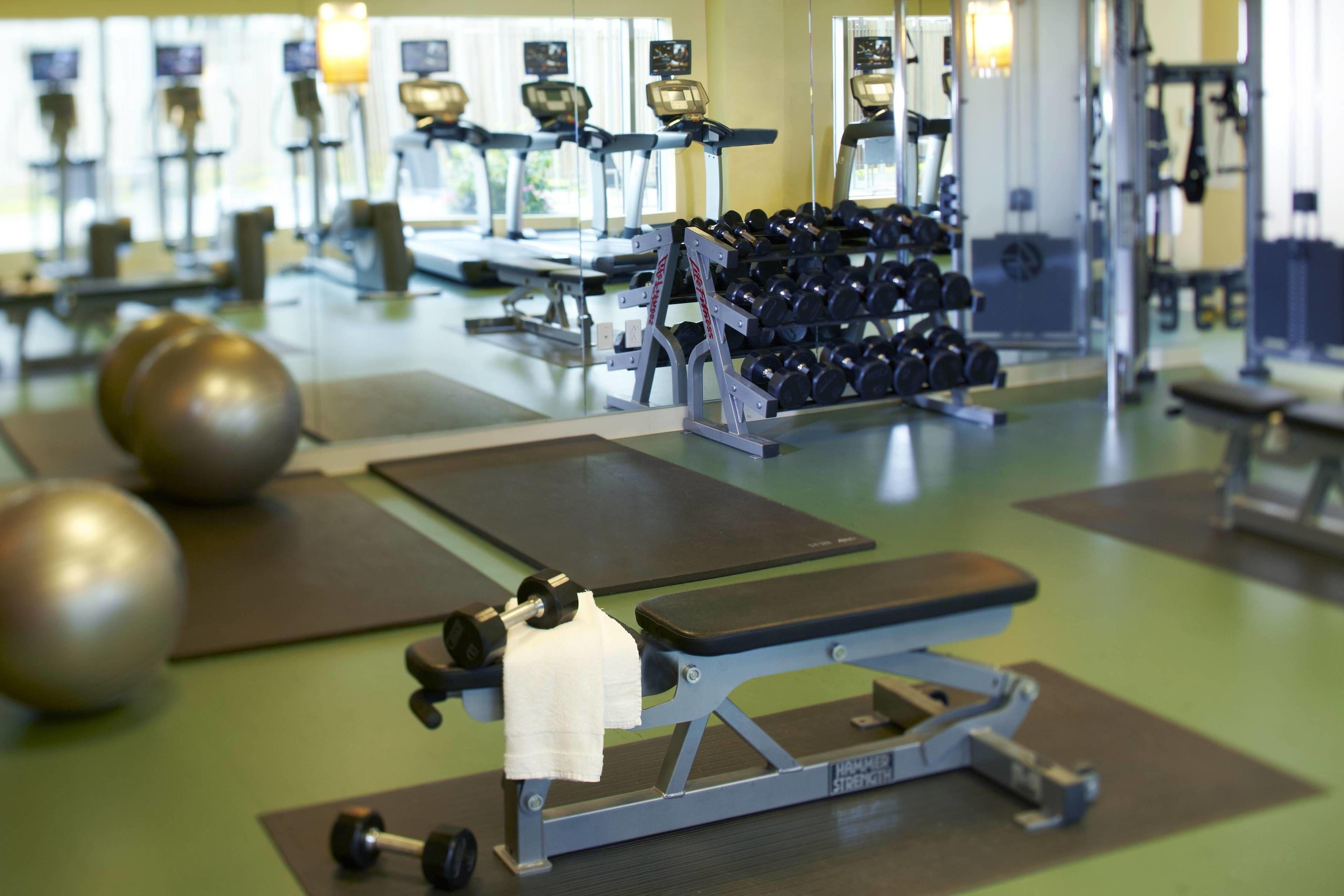 Renaissance Seaport District Hotel 4*