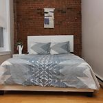 Charming Studio In Boston Brownstone, C.Ave#5