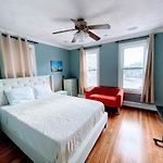 Executive Suite Harvard Allston 3 Bedrooms 2 Baths