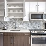 N Station Studio W Wd Gym Nr Td Garden Bos-707