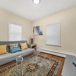 Newly Renovated 2Br1Ba Apt At The Boston City