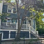 Beautiful 2-Bedroom, 2-Bath Townhouse