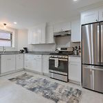 Entire Apt Near Wharf