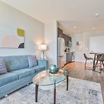 Luxury Apt With Water Views