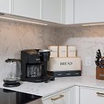 Back-Bay Penthouse Downtown & Parking & Gym
