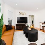 76 Carruth - 4Br Cozy And Lovely Apt