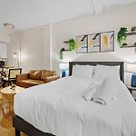 Furnished Apartment In Downtown