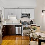Furnished Apartment In Downtown