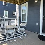 85A Charming Boston Base, 3Br, 2Ba Ideal For Families