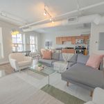 Bright And Bold 2 Bedroom Unit Minutes From The T