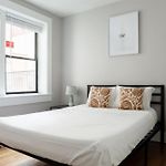 Bay Village Charm With 99 Walkscore With Short And Long Stays