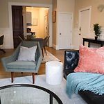Lovely Fenway 1Br In Historic Boston Building