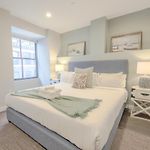 Luxury Loft Washer And Dryer Pet Friendly