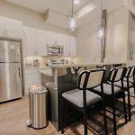 Classic And Chic Apartment 1 Bedroom