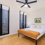 New Gorgeous 2Br Mission Hill