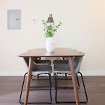 Pet Friendly Studio Walk To Mgh