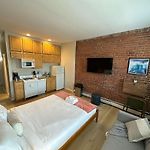 Charming Studio Apt Back Bay