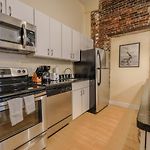 Simple Spacious Apartment