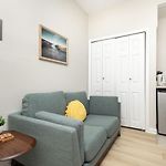 Back Bay Simple Studio Apartment