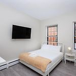 Newly Renovated W Exposed Brick