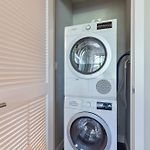 Luxury Apt In Seaport With Gym