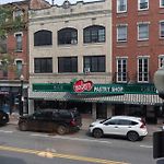 Luxury 2Br North End Retreat
