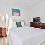 Private Apt With Kitchen & Gym